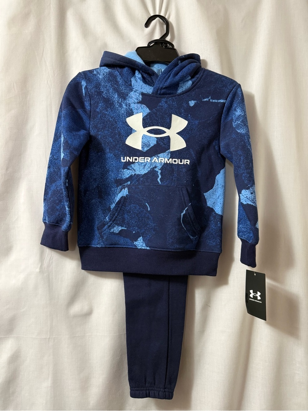 Under Armour Navy and Light Blue Logo Hoodie & Jogger Set  Boys Size 4 0160